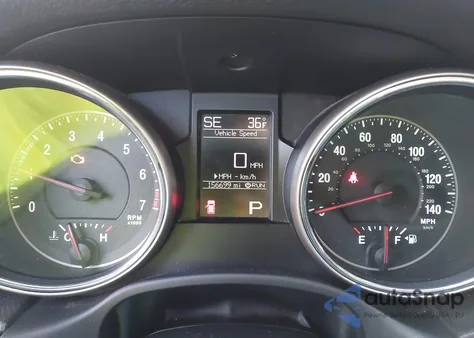 2011 Jeep Grand Cherokee Laredo из США, поврежденный, VIN 1J4RR4GG1BC561505